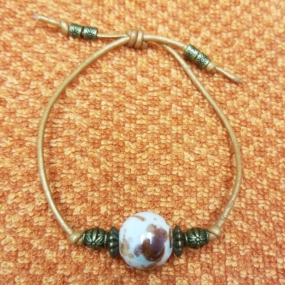 Metallic Gold Leather Bracelet - Picture 2 of 3